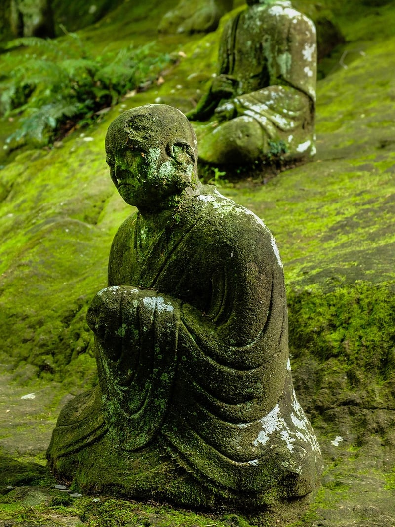 Mossy Elegance